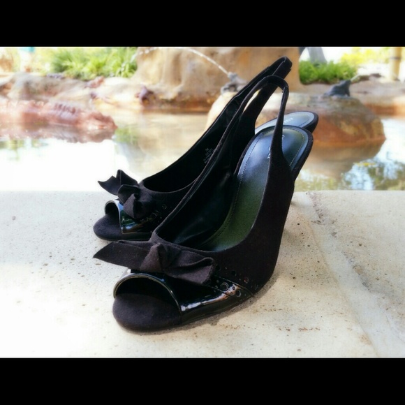 ❎ Donated ❎ East 5th suede slingbacks