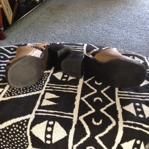 Ladies sling sandals - Picture 3 of 3