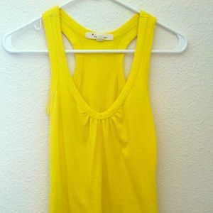 💛Golden yellow fitted racerback 💛