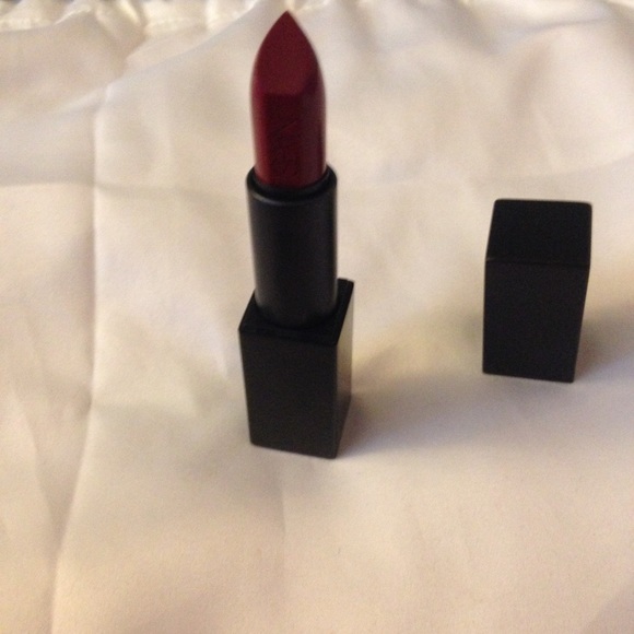 Authentic NARS Charlotte