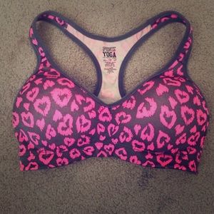 PINK YOGA SPORTSBRA XS