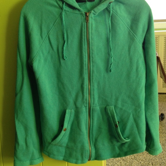 Turquoise sweatshirt