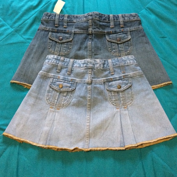 Skirts - Picture 2 of 3