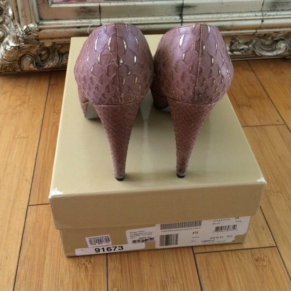 Sergio Rossi dark blush size 35.5 - Picture 3 of 3