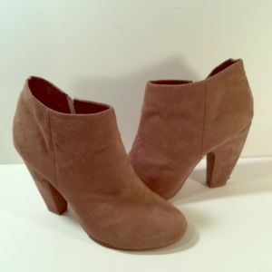 Candies Colored Booties