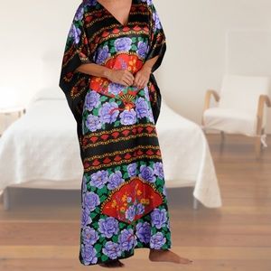 [HP] LUXURIOUS & FIGURE- FLATTERING CAFTAN