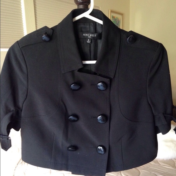 Nine West Suit cropped black jacket size 6