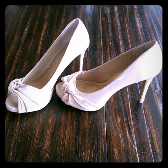 Beige Fioni Heels