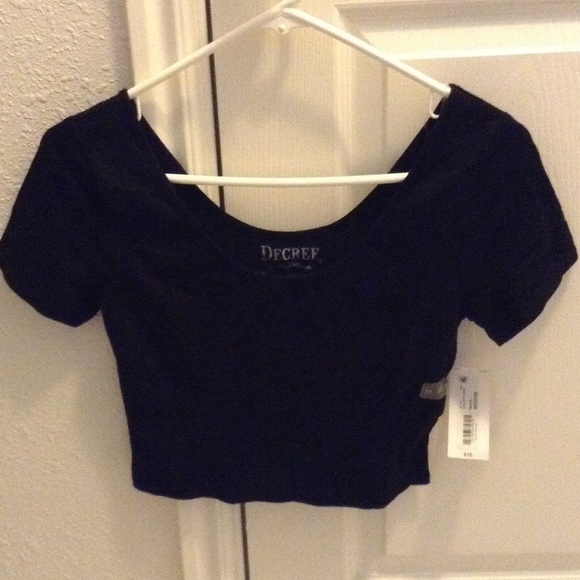 Black crop top