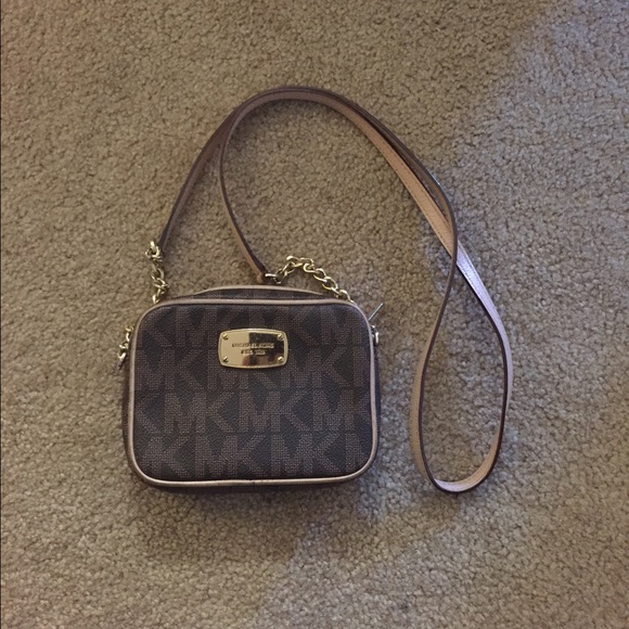 Small Michael Kors crossbody