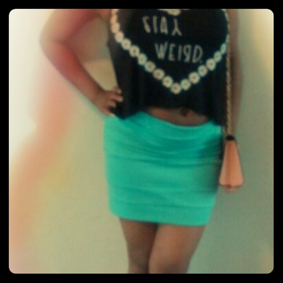 mini skirt - Picture 1 of 2