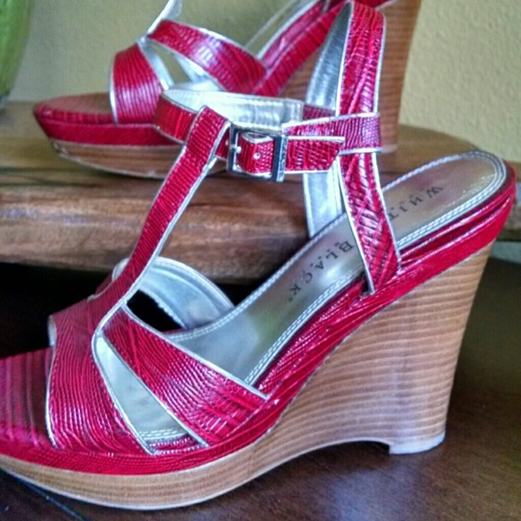 Wedge shoe