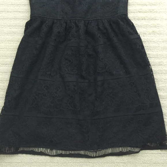 NWOT ZARA lace layover dress - Picture 3 of 4