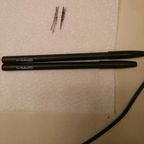 MAC lip pencil bundle