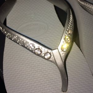 PLATFORM SILVER HAVAIANAS HIGH flip flops!