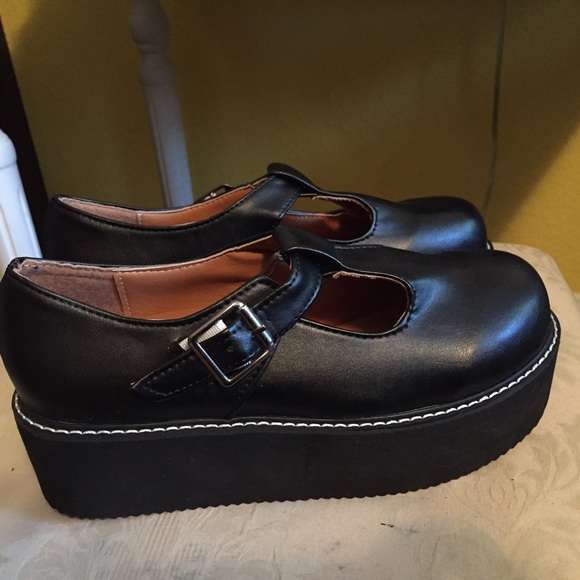 Black Mary Jane t-strap creepers for jchoi512