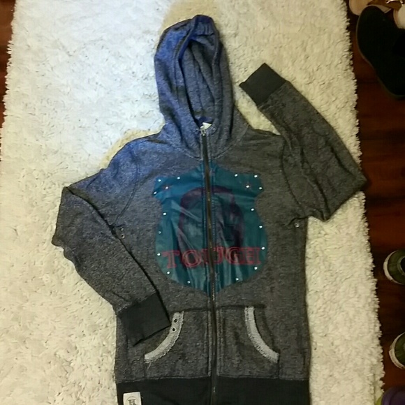 Sweatshirt - Picture 2 of 2