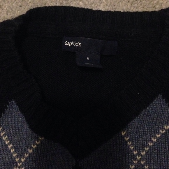Sweater - Picture 2 of 2