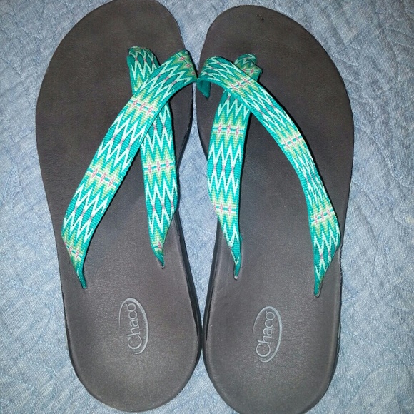 Chaco flip flops