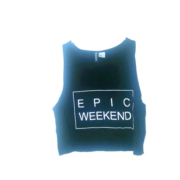 H& M Black crop top