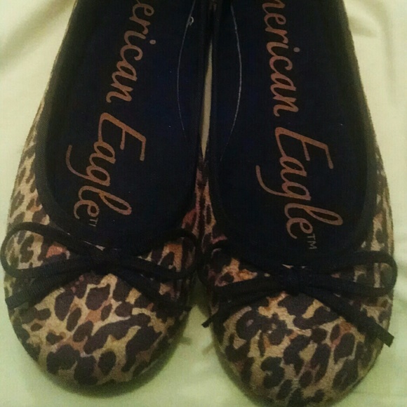 American Eagle flats