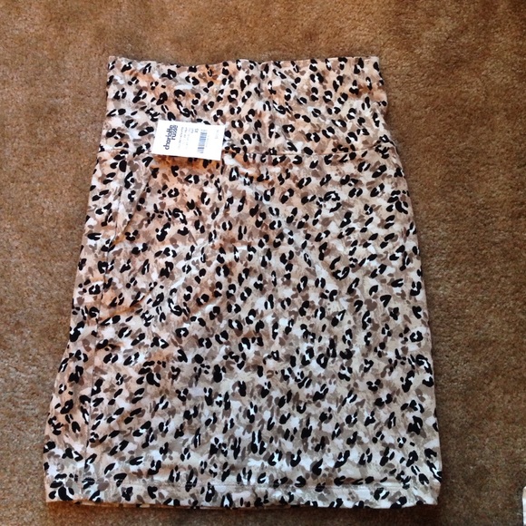 Leopard skirt brand new