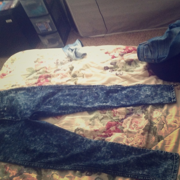 Denim washed jeans
