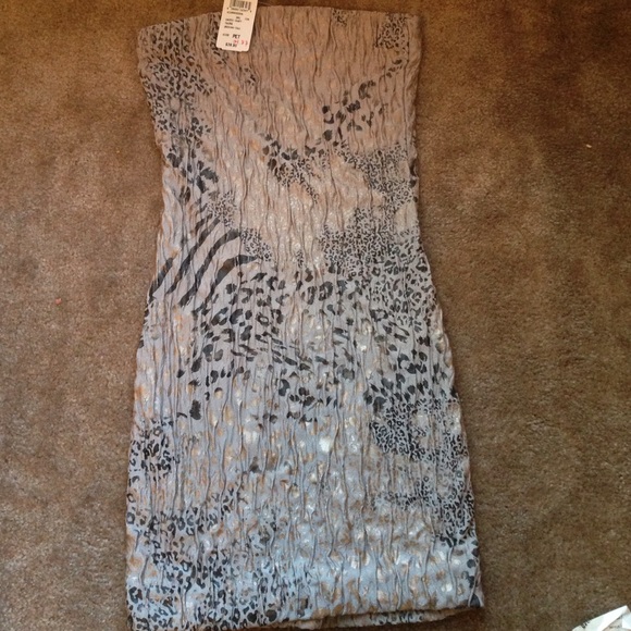 Leopard print strapless dress brand new