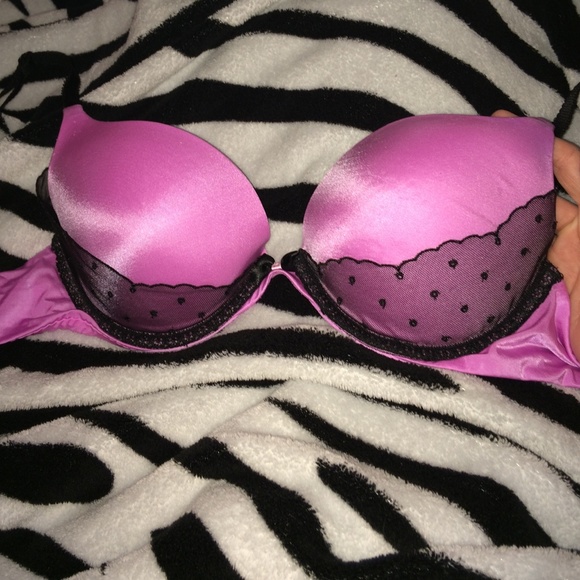 Victoria's Secret Tops - Victoria secret very sexy push up