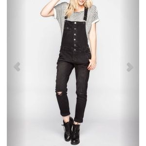 Black Overalls ✨NWT✨