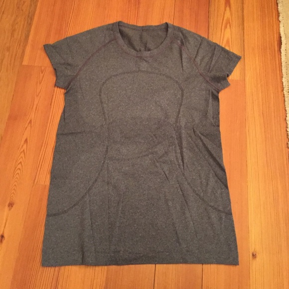 Grey Run: Swiftly Tech Short Sleeve