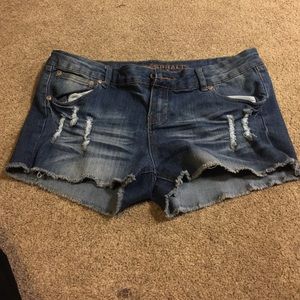 Stretchy blue jean shorts size 15 juniors