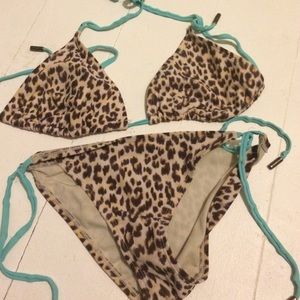 Leopard bikini