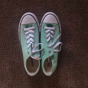 Teal converse size 8