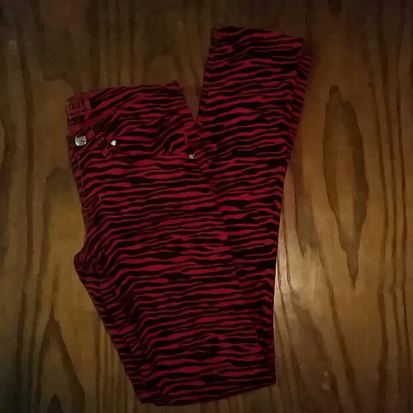 Black/Red Skinny Jeans