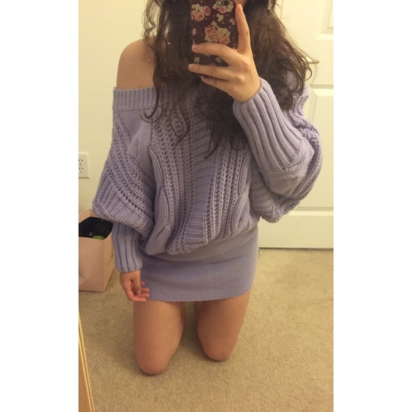 Sweater dress in lavender color