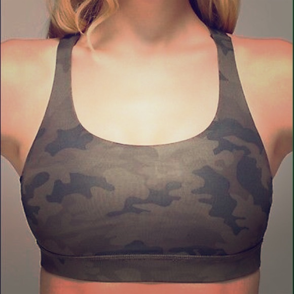 NWT Lulu Camo Energy Sports Bra Sz 4