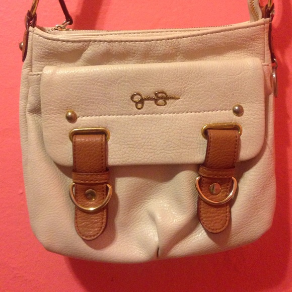 Jessica Simpson over the shoulder purse