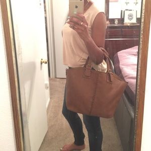 MEDIUM TAN TOTE HANDBAG!!!!