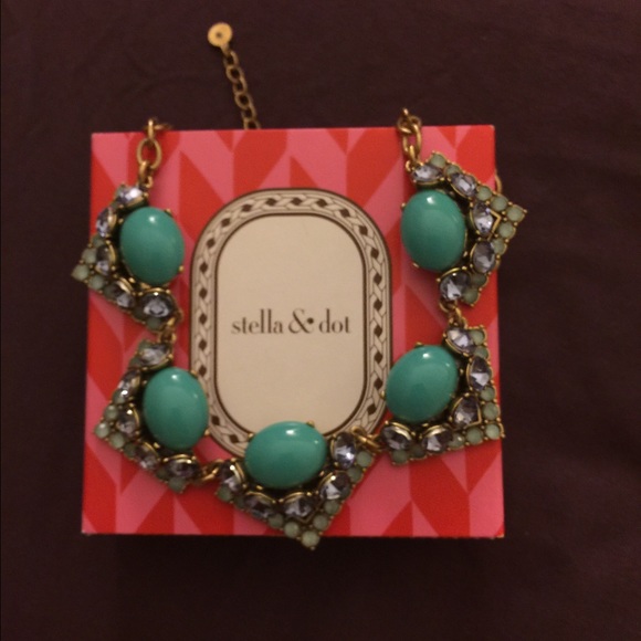 Stella & dot necklace