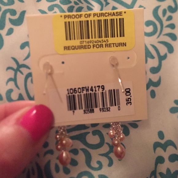 Pearl earrings - Picture 2 of 2
