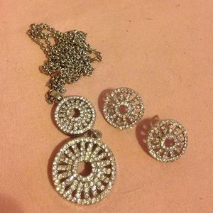 Matching set earrings and necklace