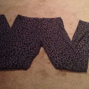 Leopard leggings