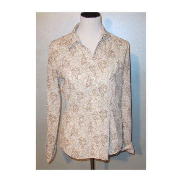 Jones & Co. Cream &Biege Long sleeve button-up