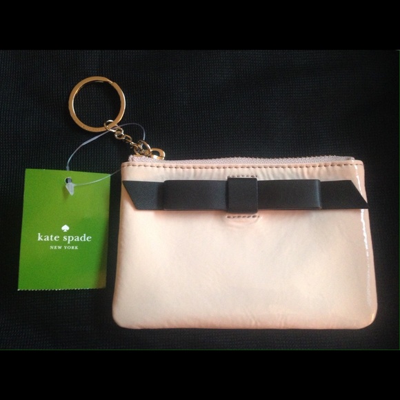 KATE SPADE Clutches & Wallets - KATE SPADE Coin Purse 🎀HP🎀