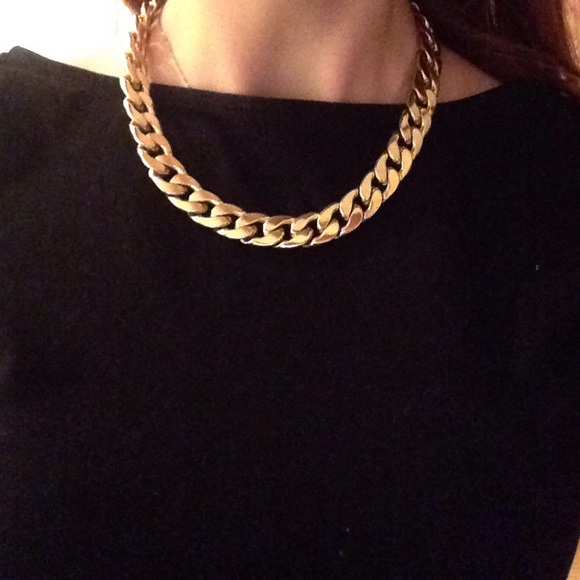 gold chain necklace