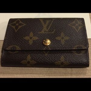 Louis Vuitton Multicles 6 Key Holder