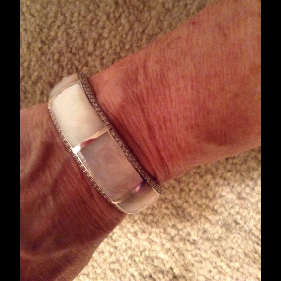 Beautiful Sterling  Ti Sento bracelet. RED ❤️today - Picture 2 of 3