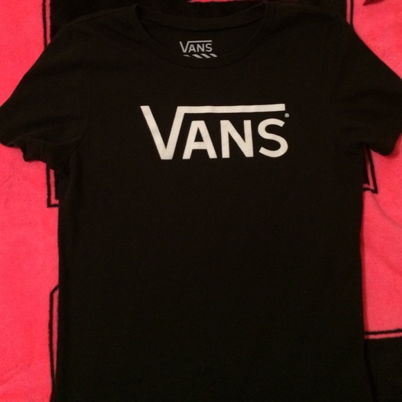 Black Vans shirt