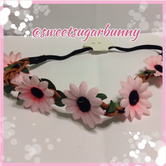 🆕 🌸 Pretty Pink Flower Headband - Picture 4 of 4